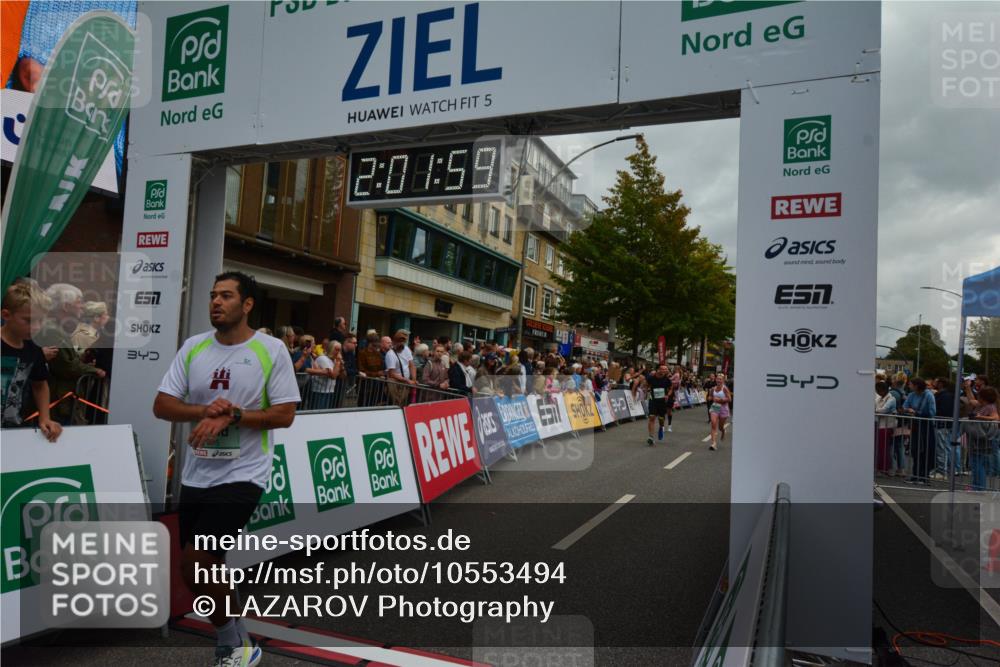 20.09.2026 - PSD Bank Halbmarathon LAZAROV Photography http://msf.ph/oto/10553494 20.09.2026 12:01:59 Ziel 1607, 2486, 2489, 2865, 2881, 2947, 2995, 3007, 3135, 3179, 3302, 3485, 3793, 4167, 4574, 4646, 4719 meine-sportfotos.de