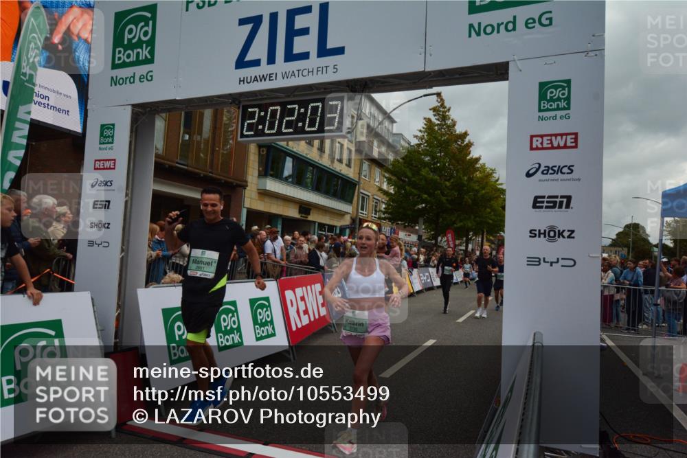 20.09.2026 - PSD Bank Halbmarathon LAZAROV Photography http://msf.ph/oto/10553499 20.09.2026 12:02:02 Ziel 1585, 2486, 2489, 2865, 2881, 2947, 2995, 3007, 3135, 3179, 3458, 3485, 3557, 3704, 3705, 3793, 4167, 4574, 4646, 4719 meine-sportfotos.de