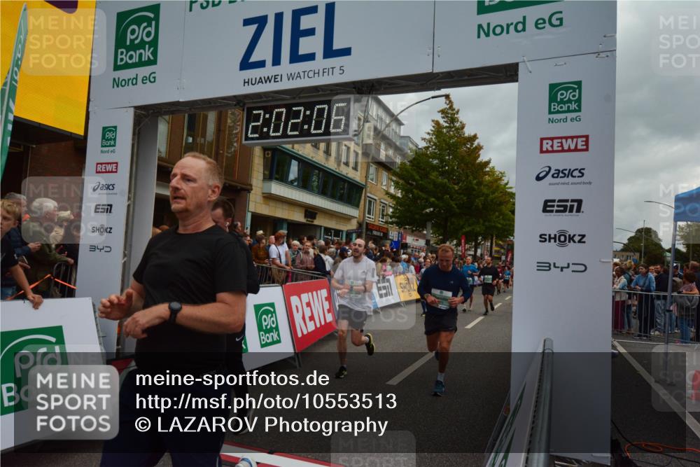 20.09.2026 - PSD Bank Halbmarathon LAZAROV Photography http://msf.ph/oto/10553513 20.09.2026 12:02:06 Ziel 1585, 1926, 2486, 2489, 2865, 2881, 2947, 3007, 3135, 3179, 3458, 3536, 3557, 3704, 3705, 3793, 4167, 4574, 4719 meine-sportfotos.de