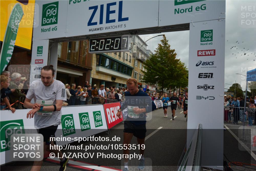 20.09.2026 - PSD Bank Halbmarathon LAZAROV Photography http://msf.ph/oto/10553519 20.09.2026 12:02:07 Ziel 1585, 1926, 2486, 2489, 2865, 2881, 2947, 3007, 3135, 3179, 3458, 3536, 3557, 3704, 3705, 3793, 4167, 4574, 4719 meine-sportfotos.de
