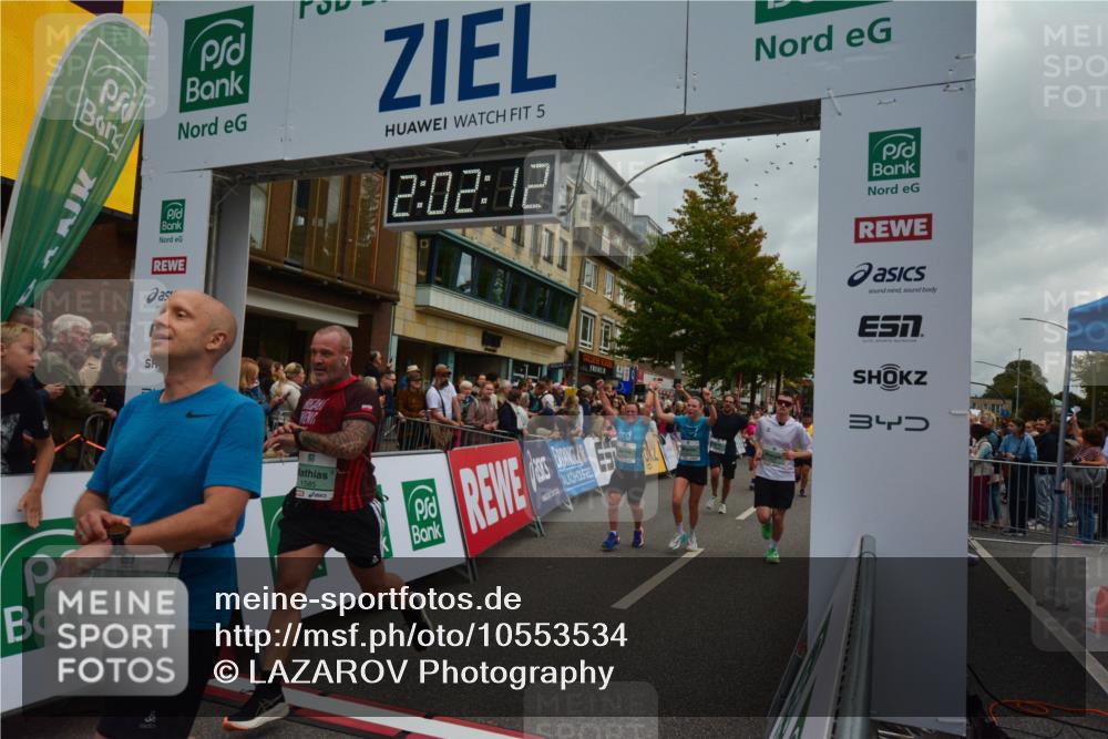 20.09.2026 - PSD Bank Halbmarathon LAZAROV Photography http://msf.ph/oto/10553534 20.09.2026 12:02:12 Ziel 1072, 1250, 1486, 1585, 1926, 2077, 2486, 2489, 2865, 2947, 3179, 3458, 3536, 3557, 3704, 3705, 3793, 4068, 4574, 4719 meine-sportfotos.de