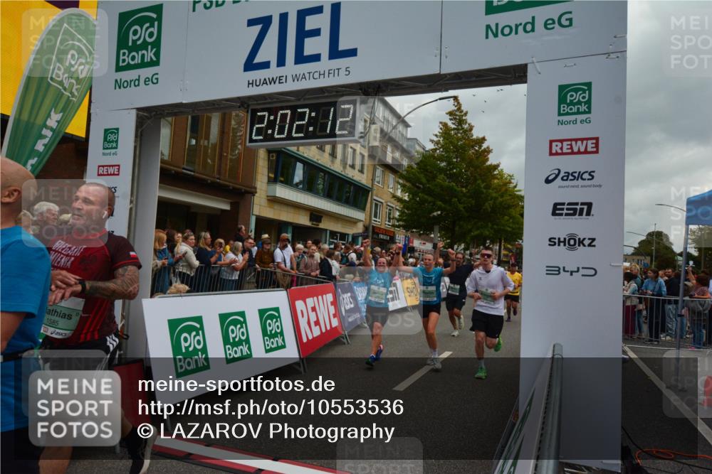 20.09.2026 - PSD Bank Halbmarathon LAZAROV Photography http://msf.ph/oto/10553536 20.09.2026 12:02:12 Ziel 1072, 1250, 1486, 1585, 1926, 2077, 2486, 2489, 2865, 2947, 3179, 3458, 3536, 3557, 3704, 3705, 3793, 4068, 4574, 4719 meine-sportfotos.de