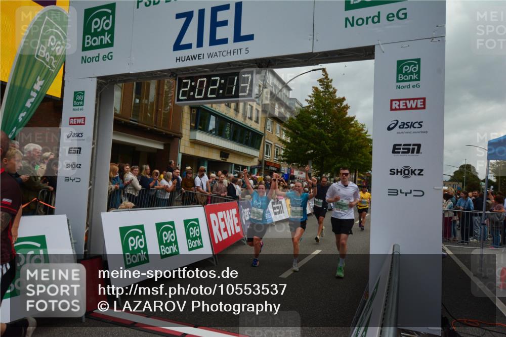 20.09.2026 - PSD Bank Halbmarathon LAZAROV Photography http://msf.ph/oto/10553537 20.09.2026 12:02:12 Ziel 1072, 1250, 1486, 1585, 1926, 2077, 2486, 2489, 2865, 2947, 3179, 3458, 3536, 3557, 3704, 3705, 3793, 4068, 4574, 4719 meine-sportfotos.de