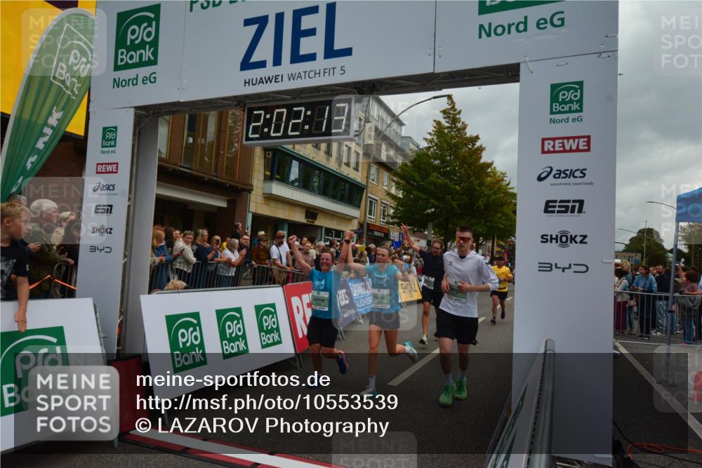 20.09.2026 - PSD Bank Halbmarathon LAZAROV Photography http://msf.ph/oto/10553539 20.09.2026 12:02:12 Ziel 1072, 1250, 1486, 1585, 1926, 2077, 2486, 2489, 2865, 2947, 3179, 3458, 3536, 3557, 3704, 3705, 3793, 4068, 4574, 4719 meine-sportfotos.de