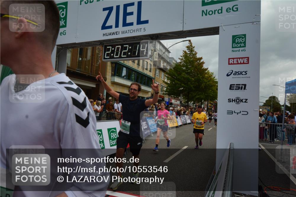 20.09.2026 - PSD Bank Halbmarathon LAZAROV Photography http://msf.ph/oto/10553546 20.09.2026 12:02:14 Ziel 1072, 1250, 1486, 1585, 1926, 2077, 2395, 2486, 2489, 3179, 3458, 3536, 3557, 3704, 3705, 3793, 4068, 4719, 4794 meine-sportfotos.de