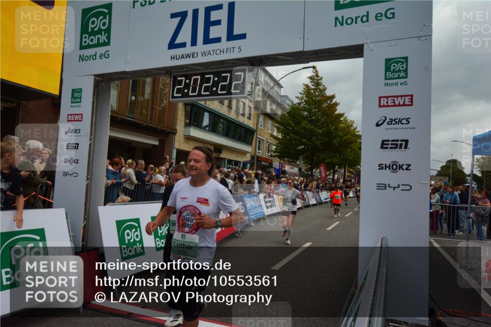20.09.2026 - PSD Bank Halbmarathon LAZAROV Photography http://msf.ph/oto/10553561 20.09.2026 12:02:22 Ziel 1072, 1126, 1250, 1340, 1486, 1497, 1507, 2077, 2088, 2395, 2968, 4068, 4114, 4115, 4485, 4580, 4794 meine-sportfotos.de