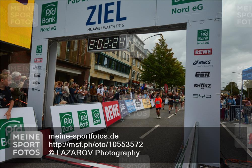 20.09.2026 - PSD Bank Halbmarathon LAZAROV Photography http://msf.ph/oto/10553572 20.09.2026 12:02:24 Ziel 1072, 1126, 1250, 1340, 1403, 1486, 1497, 1507, 1586, 2077, 2088, 2395, 2817, 2818, 2968, 4068, 4114, 4115, 4485, 4580, 4794 meine-sportfotos.de