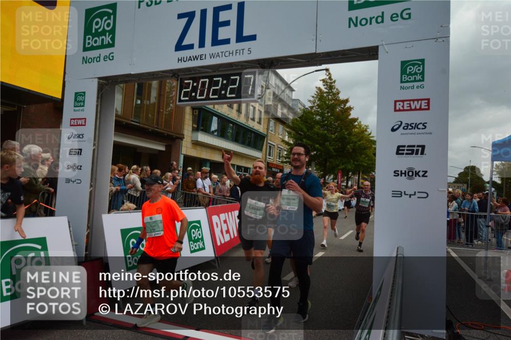 20.09.2026 - PSD Bank Halbmarathon LAZAROV Photography http://msf.ph/oto/10553575 20.09.2026 12:02:26 Ziel 1072, 1126, 1250, 1340, 1403, 1486, 1497, 1507, 1586, 2077, 2084, 2088, 2395, 2817, 2818, 2968, 3240, 4068, 4114, 4115, 4485, 4580, 4794 meine-sportfotos.de