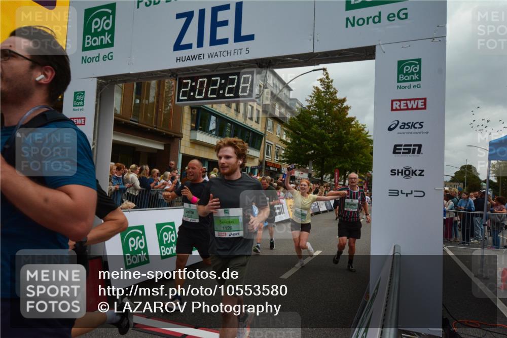 20.09.2026 - PSD Bank Halbmarathon LAZAROV Photography http://msf.ph/oto/10553580 20.09.2026 12:02:27 Ziel 1072, 1126, 1250, 1340, 1403, 1486, 1497, 1507, 1586, 2077, 2084, 2088, 2395, 2817, 2818, 2968, 3240, 4068, 4114, 4115, 4485, 4580, 4794 meine-sportfotos.de