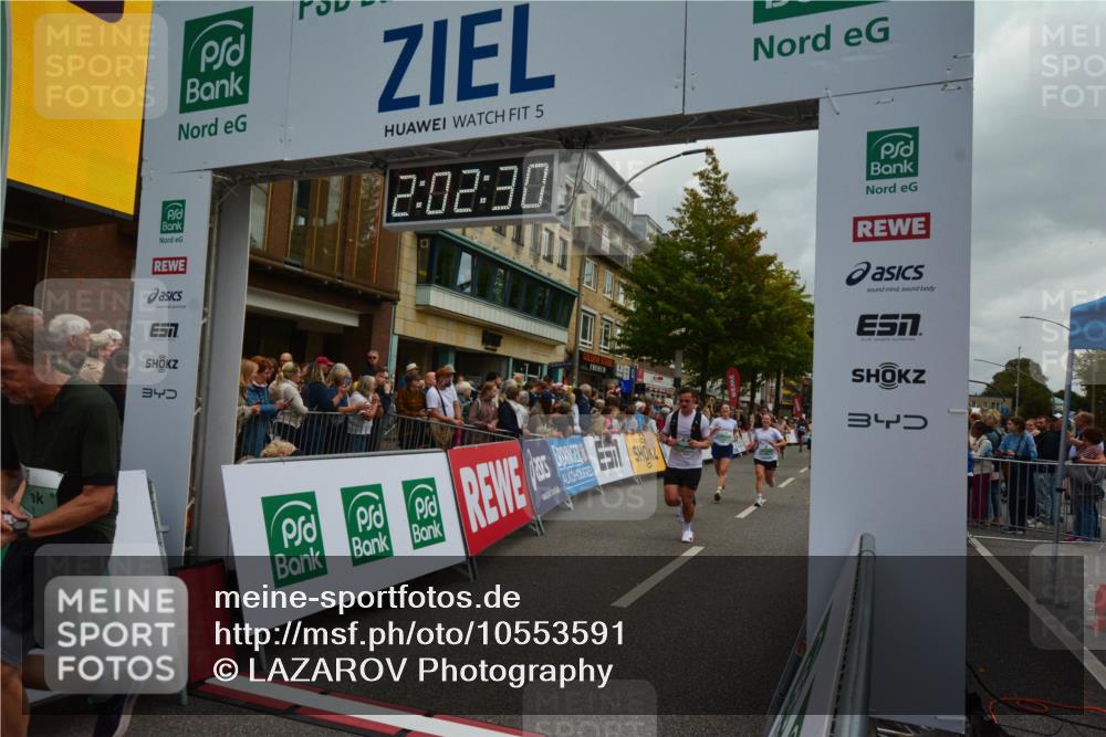 20.09.2026 - PSD Bank Halbmarathon LAZAROV Photography http://msf.ph/oto/10553591 20.09.2026 12:02:29 Ziel 1126, 1250, 1340, 1403, 1497, 1507, 1586, 2084, 2088, 2395, 2817, 2818, 2968, 3109, 3240, 3354, 4114, 4115, 4485, 4565, 4580, 4794 meine-sportfotos.de