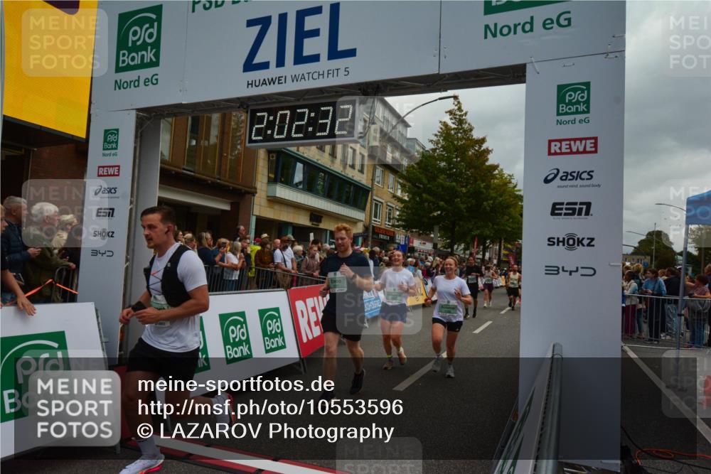20.09.2026 - PSD Bank Halbmarathon LAZAROV Photography http://msf.ph/oto/10553596 20.09.2026 12:02:31 Ziel 1126, 1340, 1403, 1497, 1507, 1586, 1718, 2084, 2088, 2395, 2817, 2818, 2968, 3109, 3240, 3354, 4114, 4115, 4485, 4547, 4565, 4580, 4794 meine-sportfotos.de