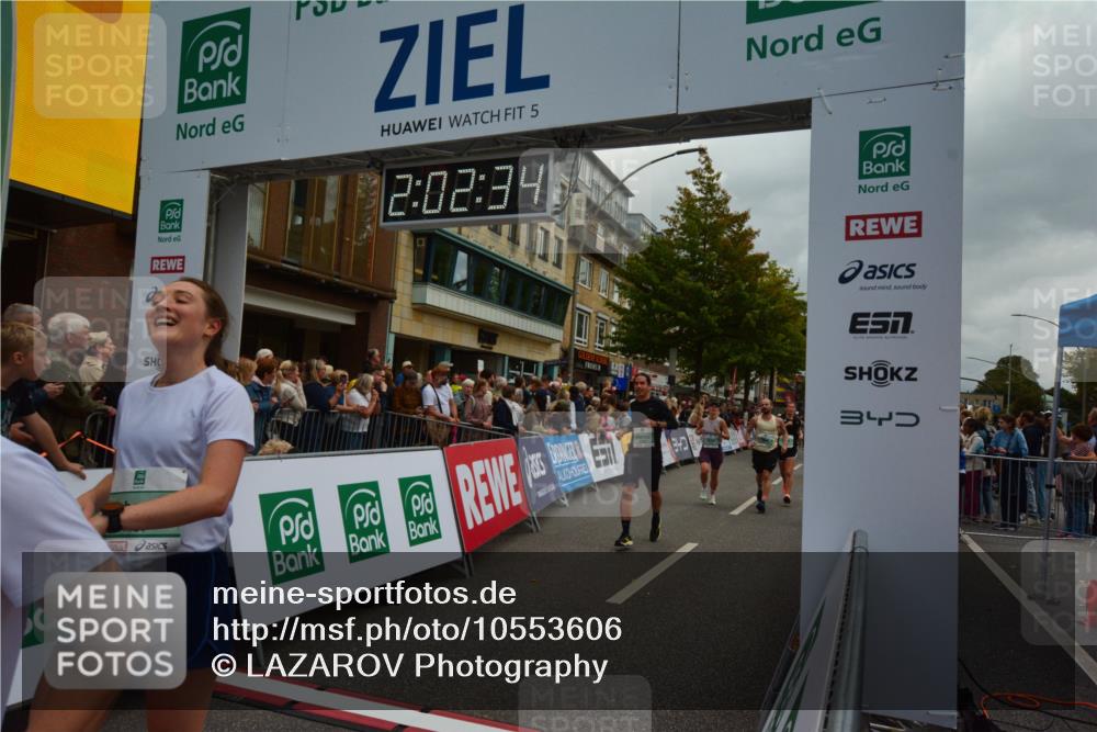 20.09.2026 - PSD Bank Halbmarathon LAZAROV Photography http://msf.ph/oto/10553606 20.09.2026 12:02:33 Ziel 1126, 1340, 1403, 1497, 1507, 1586, 1718, 1895, 2084, 2088, 2105, 2817, 2818, 2968, 3109, 3240, 3354, 4114, 4115, 4485, 4547, 4565, 4568, 4580 meine-sportfotos.de