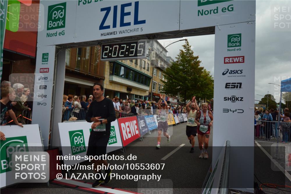 20.09.2026 - PSD Bank Halbmarathon LAZAROV Photography http://msf.ph/oto/10553607 20.09.2026 12:02:35 Ziel 1403, 1497, 1507, 1586, 1718, 1895, 2084, 2088, 2105, 2817, 2818, 2968, 3109, 3240, 3310, 3354, 4547, 4565, 4568, 4580 meine-sportfotos.de