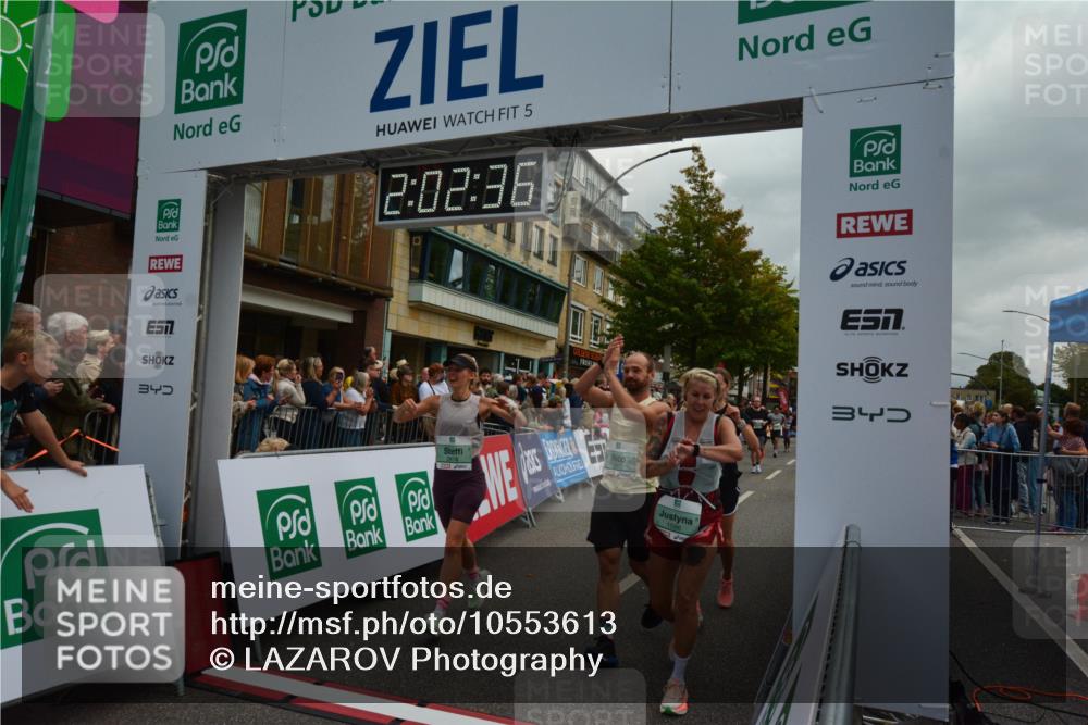 20.09.2026 - PSD Bank Halbmarathon LAZAROV Photography http://msf.ph/oto/10553613 20.09.2026 12:02:36 Ziel 1247, 1403, 1497, 1507, 1586, 1718, 1895, 2084, 2088, 2105, 2817, 2818, 3109, 3240, 3310, 3332, 3354, 3609, 4547, 4565, 4568, 4580 meine-sportfotos.de
