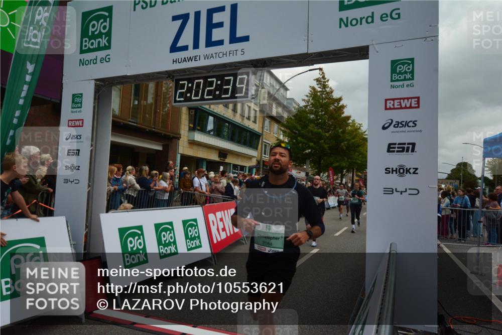 20.09.2026 - PSD Bank Halbmarathon LAZAROV Photography http://msf.ph/oto/10553621 20.09.2026 12:02:39 Ziel 1247, 1403, 1586, 1665, 1718, 1895, 2084, 2089, 2105, 2788, 2817, 2818, 3109, 3240, 3310, 3332, 3354, 3609, 4547, 4565, 4568 meine-sportfotos.de