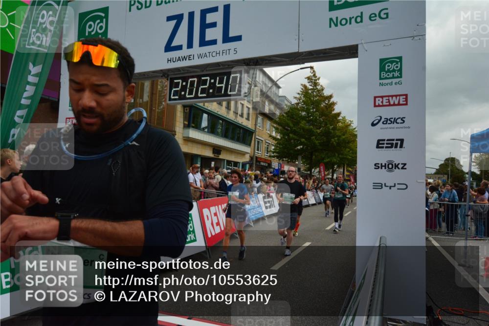 20.09.2026 - PSD Bank Halbmarathon LAZAROV Photography http://msf.ph/oto/10553625 20.09.2026 12:02:39 Ziel 1247, 1403, 1586, 1665, 1718, 1895, 2084, 2089, 2105, 2788, 2817, 2818, 3109, 3240, 3310, 3332, 3354, 3609, 4547, 4565, 4568 meine-sportfotos.de