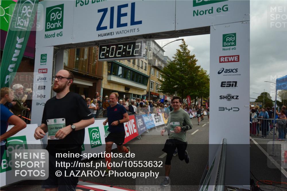 20.09.2026 - PSD Bank Halbmarathon LAZAROV Photography http://msf.ph/oto/10553632 20.09.2026 12:02:41 Ziel 1247, 1280, 1403, 1586, 1665, 1718, 1895, 2084, 2089, 2105, 2788, 2817, 2818, 3109, 3240, 3310, 3332, 3354, 3609, 4547, 4565, 4568 meine-sportfotos.de