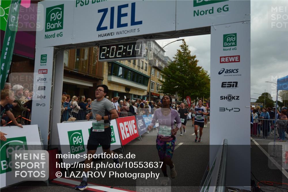 20.09.2026 - PSD Bank Halbmarathon LAZAROV Photography http://msf.ph/oto/10553637 20.09.2026 12:02:44 Ziel 1247, 1280, 1665, 1718, 1790, 1895, 2019, 2084, 2089, 2105, 2788, 2999, 3109, 3310, 3332, 3354, 3609, 4547, 4565, 4568 meine-sportfotos.de
