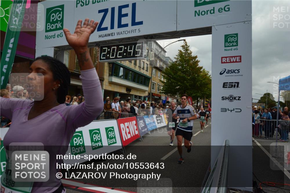 20.09.2026 - PSD Bank Halbmarathon LAZAROV Photography http://msf.ph/oto/10553643 20.09.2026 12:02:45 Ziel 1247, 1280, 1665, 1716, 1718, 1790, 1895, 2019, 2061, 2089, 2105, 2788, 2999, 3109, 3310, 3332, 3354, 3609, 4547, 4565, 4568 meine-sportfotos.de