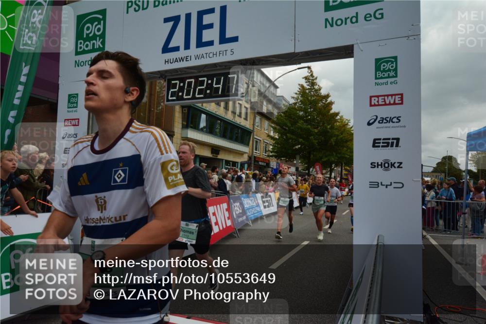 20.09.2026 - PSD Bank Halbmarathon LAZAROV Photography http://msf.ph/oto/10553649 20.09.2026 12:02:46 Ziel 1247, 1280, 1665, 1716, 1718, 1790, 1895, 2019, 2061, 2089, 2105, 2514, 2788, 2999, 3109, 3310, 3332, 3354, 3609, 4547, 4565, 4568 meine-sportfotos.de