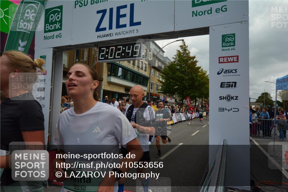20.09.2026 - PSD Bank Halbmarathon LAZAROV Photography http://msf.ph/oto/10553656 20.09.2026 12:02:49 Ziel 1247, 1280, 1665, 1716, 1790, 1895, 2019, 2061, 2089, 2105, 2222, 2514, 2788, 2999, 3310, 3332, 3609, 4354, 4568 meine-sportfotos.de