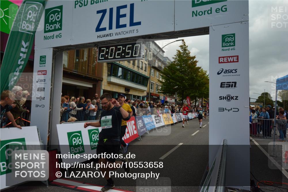 20.09.2026 - PSD Bank Halbmarathon LAZAROV Photography http://msf.ph/oto/10553658 20.09.2026 12:02:49 Ziel 1247, 1280, 1665, 1716, 1790, 1895, 2019, 2061, 2089, 2105, 2222, 2514, 2788, 2999, 3310, 3332, 3609, 4354, 4568 meine-sportfotos.de
