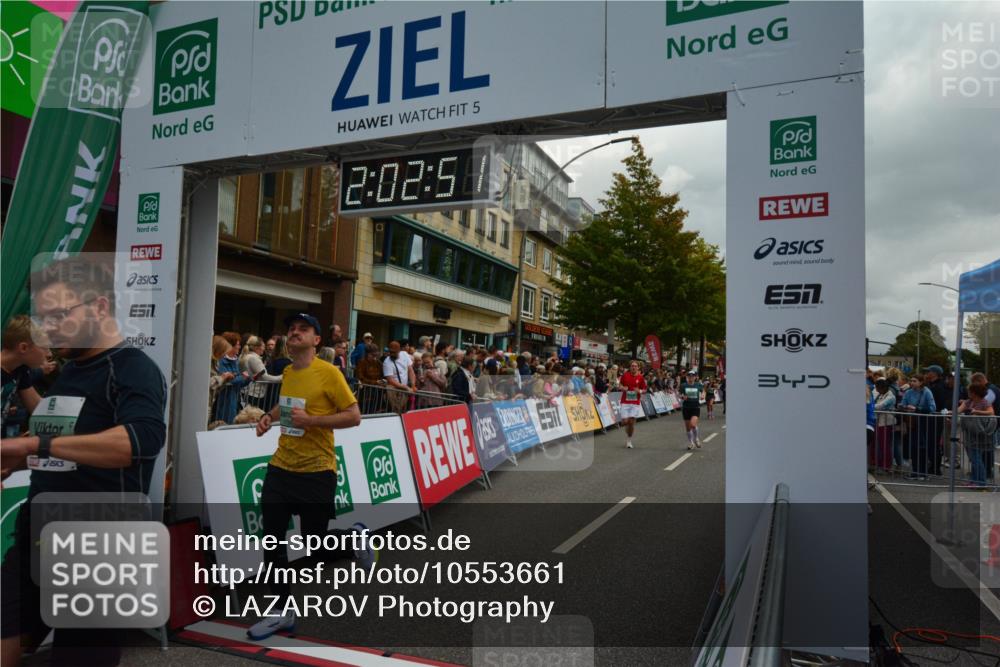 20.09.2026 - PSD Bank Halbmarathon LAZAROV Photography http://msf.ph/oto/10553661 20.09.2026 12:02:50 Ziel 1247, 1280, 1665, 1716, 1790, 1895, 2019, 2061, 2089, 2105, 2222, 2514, 2788, 2832, 2999, 3310, 3332, 3609, 4354, 4568, 4735 meine-sportfotos.de