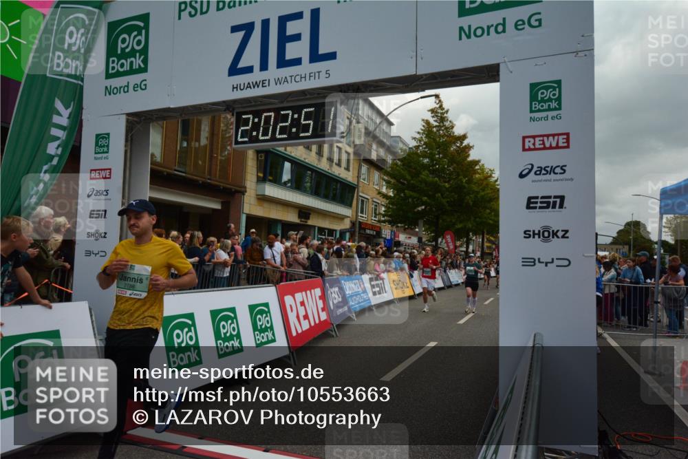 20.09.2026 - PSD Bank Halbmarathon LAZAROV Photography http://msf.ph/oto/10553663 20.09.2026 12:02:50 Ziel 1247, 1280, 1665, 1716, 1790, 1895, 2019, 2061, 2089, 2105, 2222, 2514, 2788, 2832, 2999, 3310, 3332, 3609, 4354, 4568, 4735 meine-sportfotos.de
