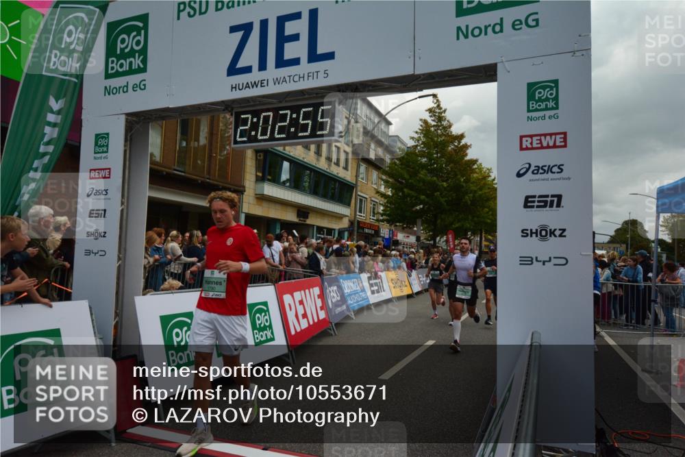 20.09.2026 - PSD Bank Halbmarathon LAZAROV Photography http://msf.ph/oto/10553671 20.09.2026 12:02:54 Ziel 1247, 1280, 1665, 1716, 1790, 2019, 2061, 2089, 2222, 2508, 2514, 2788, 2832, 2999, 3332, 3609, 4354, 4487, 4735 meine-sportfotos.de