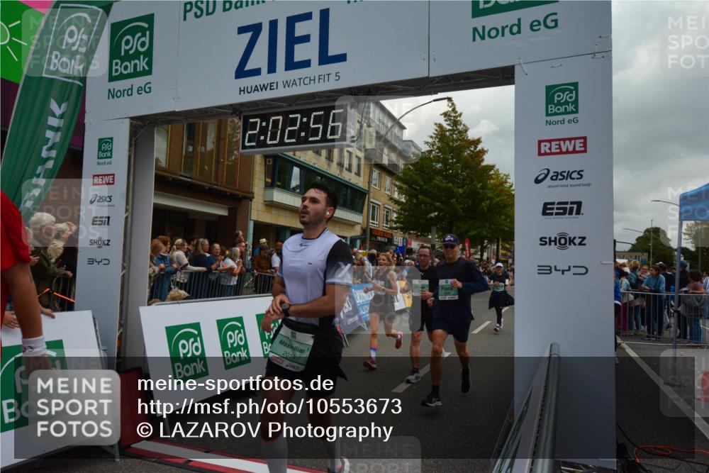 20.09.2026 - PSD Bank Halbmarathon LAZAROV Photography http://msf.ph/oto/10553673 20.09.2026 12:02:56 Ziel 1280, 1665, 1716, 1790, 2019, 2061, 2222, 2508, 2514, 2699, 2716, 2788, 2832, 2999, 4354, 4487, 4735 meine-sportfotos.de