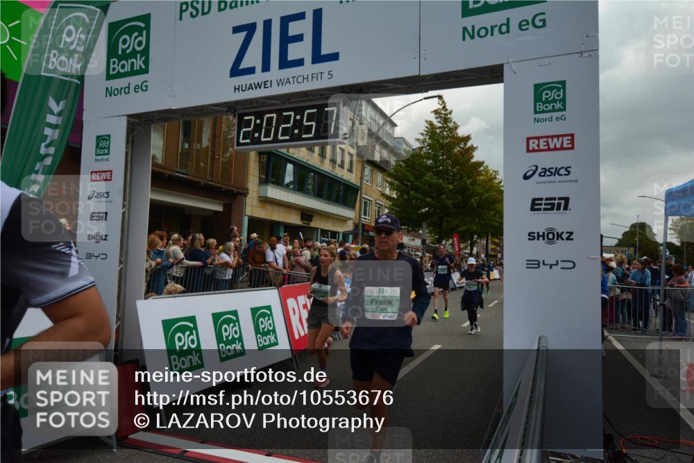 20.09.2026 - PSD Bank Halbmarathon LAZAROV Photography http://msf.ph/oto/10553676 20.09.2026 12:02:56 Ziel 1280, 1665, 1716, 1790, 2019, 2061, 2222, 2508, 2514, 2699, 2716, 2788, 2832, 2999, 4354, 4487, 4735 meine-sportfotos.de