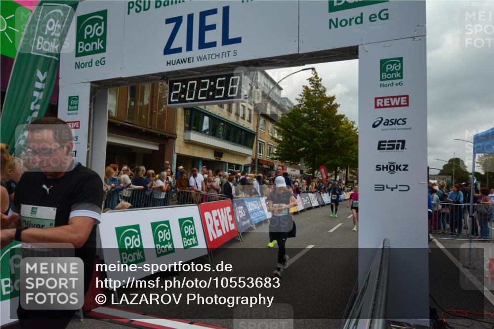 20.09.2026 - PSD Bank Halbmarathon LAZAROV Photography http://msf.ph/oto/10553683 20.09.2026 12:02:57 Ziel 1280, 1716, 1790, 2019, 2061, 2222, 2508, 2514, 2699, 2716, 2832, 2999, 4354, 4487, 4735 meine-sportfotos.de