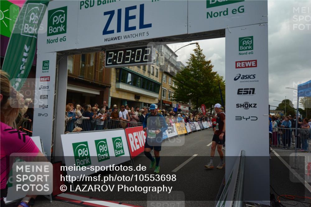 20.09.2026 - PSD Bank Halbmarathon LAZAROV Photography http://msf.ph/oto/10553698 20.09.2026 12:03:01 Ziel 1716, 1727, 1908, 2019, 2061, 2222, 2508, 2514, 2699, 2716, 2832, 2999, 4354, 4487, 4735 meine-sportfotos.de