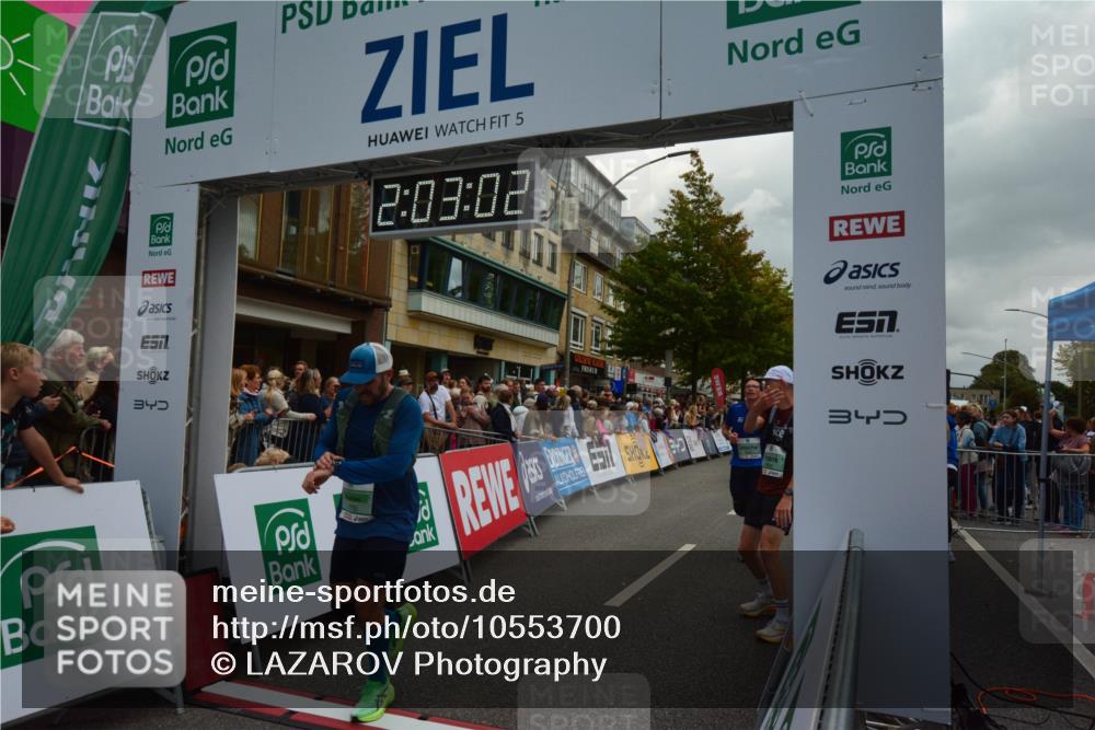 20.09.2026 - PSD Bank Halbmarathon LAZAROV Photography http://msf.ph/oto/10553700 20.09.2026 12:03:02 Ziel 1716, 1727, 1908, 2019, 2061, 2222, 2508, 2514, 2699, 2716, 2832, 2999, 4354, 4487, 4735 meine-sportfotos.de