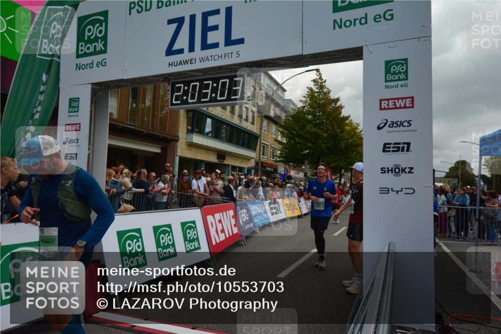 20.09.2026 - PSD Bank Halbmarathon LAZAROV Photography http://msf.ph/oto/10553703 20.09.2026 12:03:02 Ziel 1716, 1727, 1908, 2019, 2061, 2222, 2508, 2514, 2699, 2716, 2832, 2999, 4354, 4487, 4735 meine-sportfotos.de