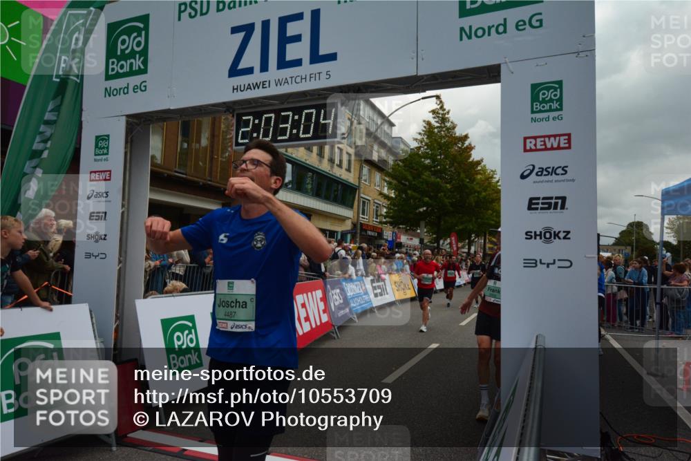 20.09.2026 - PSD Bank Halbmarathon LAZAROV Photography http://msf.ph/oto/10553709 20.09.2026 12:03:04 Ziel 1239, 1727, 1750, 1908, 2222, 2508, 2514, 2699, 2716, 2832, 2913, 4210, 4354, 4487, 4735 meine-sportfotos.de
