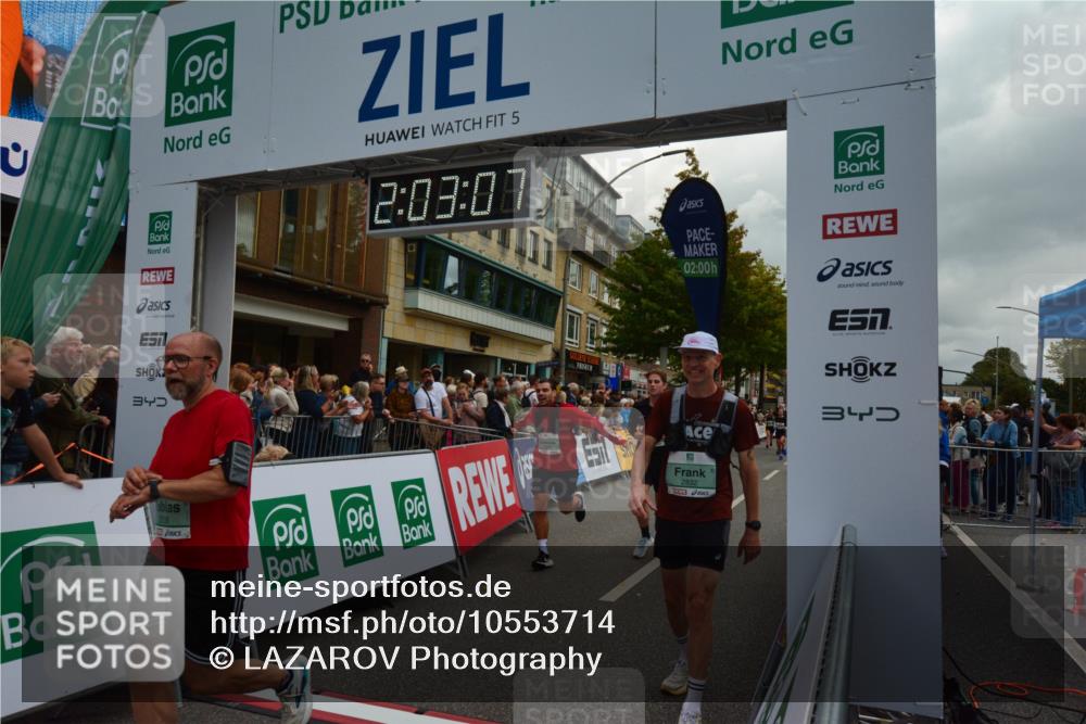 20.09.2026 - PSD Bank Halbmarathon LAZAROV Photography http://msf.ph/oto/10553714 20.09.2026 12:03:06 Ziel 1239, 1727, 1750, 1908, 2508, 2699, 2716, 2832, 2913, 4210, 4354, 4487, 4735 meine-sportfotos.de