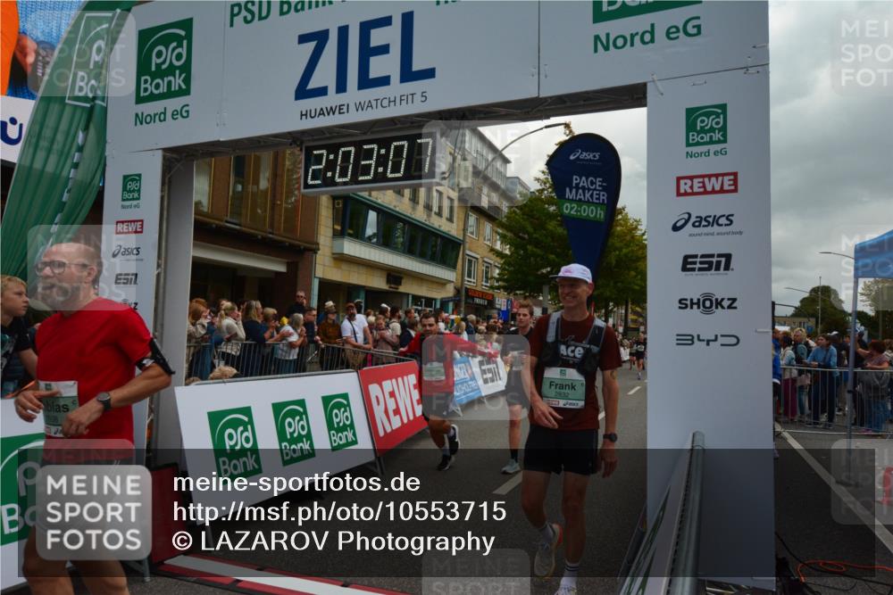 20.09.2026 - PSD Bank Halbmarathon LAZAROV Photography http://msf.ph/oto/10553715 20.09.2026 12:03:07 Ziel 1239, 1727, 1750, 1908, 2508, 2699, 2716, 2832, 2913, 4210, 4487, 4735 meine-sportfotos.de