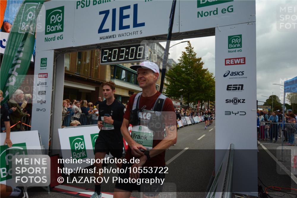 20.09.2026 - PSD Bank Halbmarathon LAZAROV Photography http://msf.ph/oto/10553722 20.09.2026 12:03:08 Ziel 1239, 1727, 1750, 1908, 2508, 2699, 2716, 2832, 2913, 4210, 4487, 4735 meine-sportfotos.de