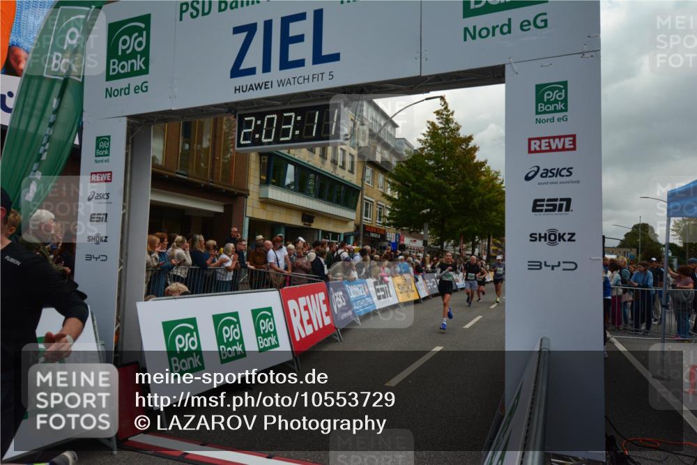 20.09.2026 - PSD Bank Halbmarathon LAZAROV Photography http://msf.ph/oto/10553729 20.09.2026 12:03:10 Ziel 1239, 1727, 1750, 1908, 2285, 2508, 2699, 2716, 2913, 4210 meine-sportfotos.de