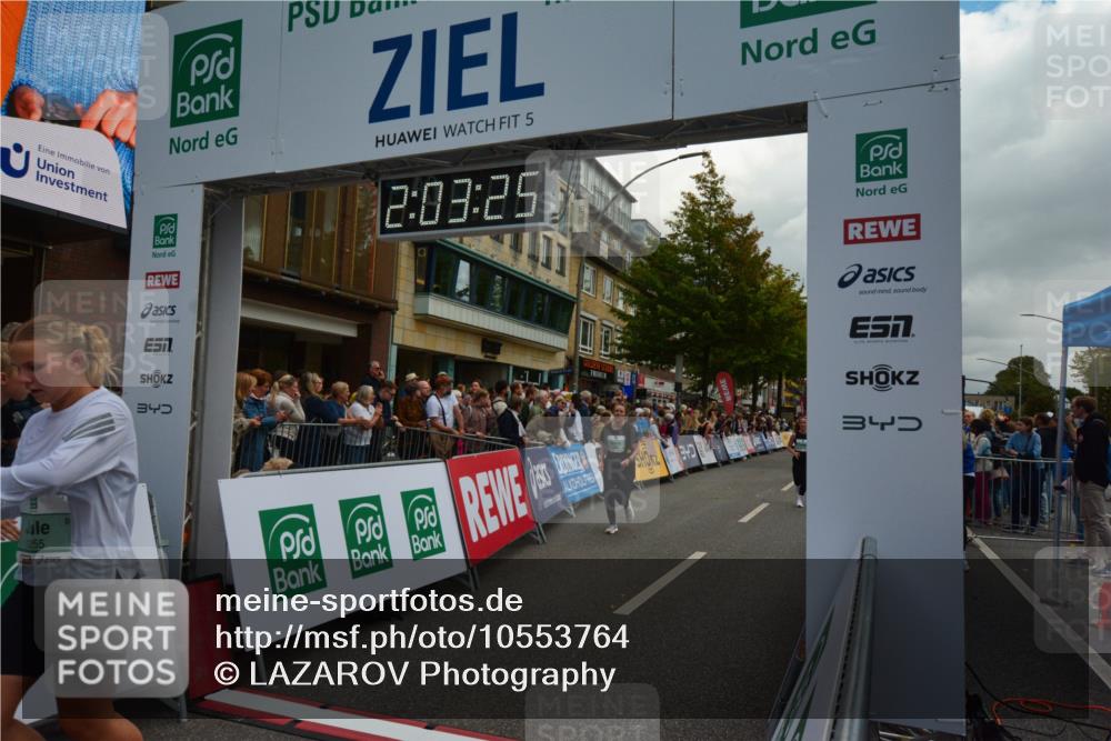 20.09.2026 - PSD Bank Halbmarathon LAZAROV Photography http://msf.ph/oto/10553764 20.09.2026 12:03:25 Ziel 1255, 1412, 1658, 2254, 2285, 2557, 2578, 2743, 2756, 3053, 3246 meine-sportfotos.de