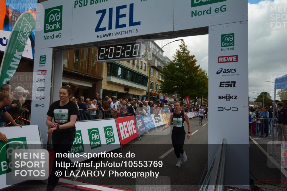 20.09.2026 - PSD Bank Halbmarathon LAZAROV Photography http://msf.ph/oto/10553769 20.09.2026 12:03:27 Ziel 1255, 1412, 1658, 2254, 2285, 2390, 2557, 2578, 2743, 2756, 3053, 3246 meine-sportfotos.de