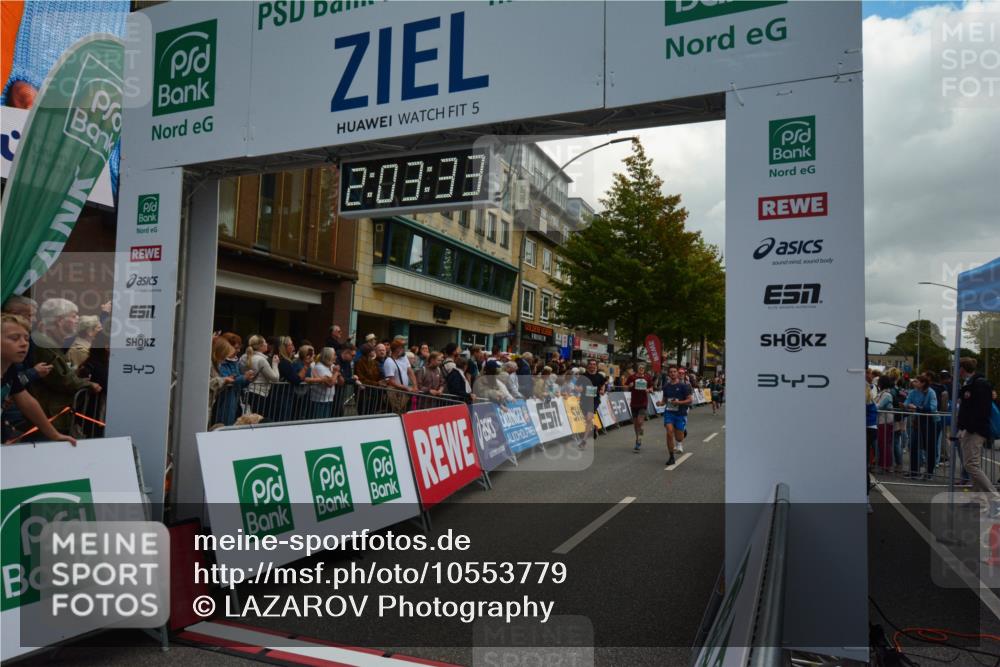 20.09.2026 - PSD Bank Halbmarathon LAZAROV Photography http://msf.ph/oto/10553779 20.09.2026 12:03:32 Ziel 1658, 1978, 2254, 2390, 2557, 2578, 2743, 2756, 3053, 3246, 3320, 3461, 3931 meine-sportfotos.de
