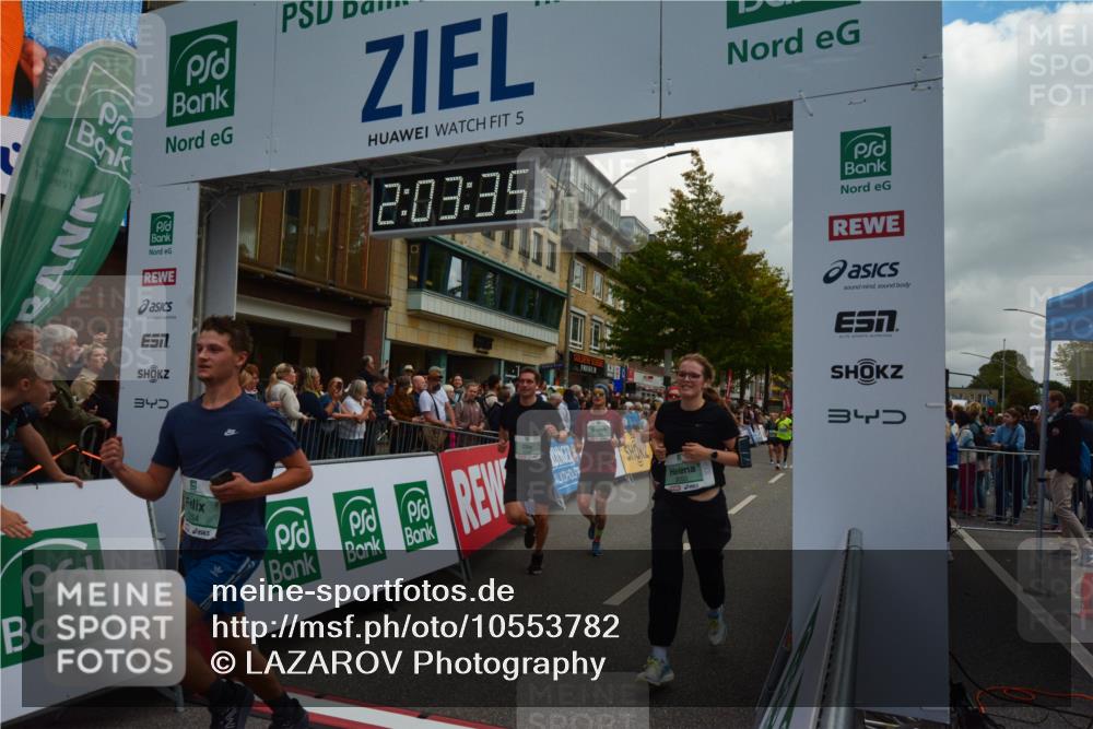 20.09.2026 - PSD Bank Halbmarathon LAZAROV Photography http://msf.ph/oto/10553782 20.09.2026 12:03:34 Ziel 1658, 1978, 2254, 2390, 2578, 2743, 2756, 3053, 3246, 3320, 3461, 3879, 3931 meine-sportfotos.de