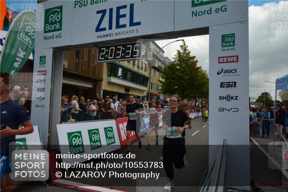 20.09.2026 - PSD Bank Halbmarathon LAZAROV Photography http://msf.ph/oto/10553783 20.09.2026 12:03:34 Ziel 1658, 1978, 2254, 2390, 2578, 2743, 2756, 3053, 3246, 3320, 3461, 3879, 3931 meine-sportfotos.de