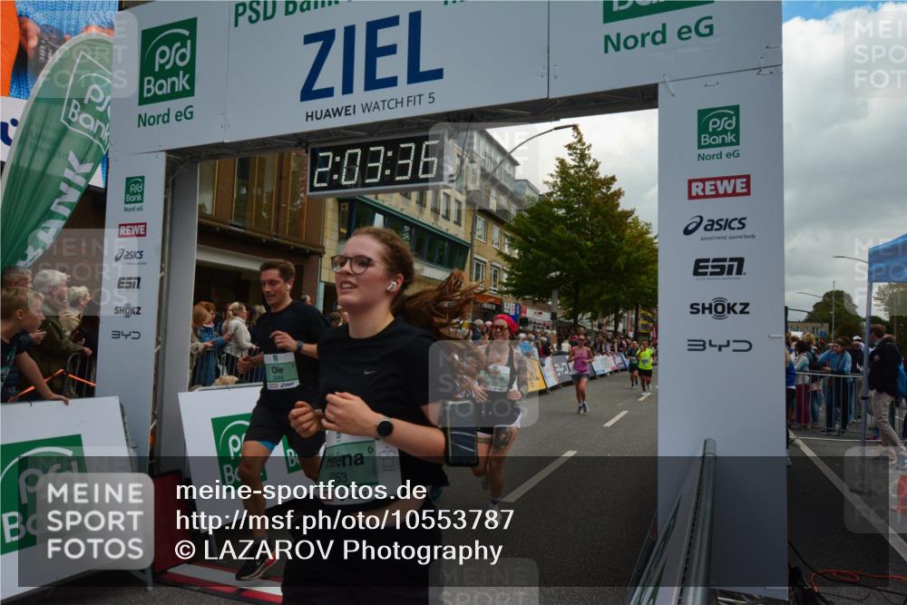 20.09.2026 - PSD Bank Halbmarathon LAZAROV Photography http://msf.ph/oto/10553787 20.09.2026 12:03:35 Ziel 1658, 1978, 2049, 2254, 2390, 2578, 2756, 3053, 3246, 3320, 3461, 3879, 3931 meine-sportfotos.de