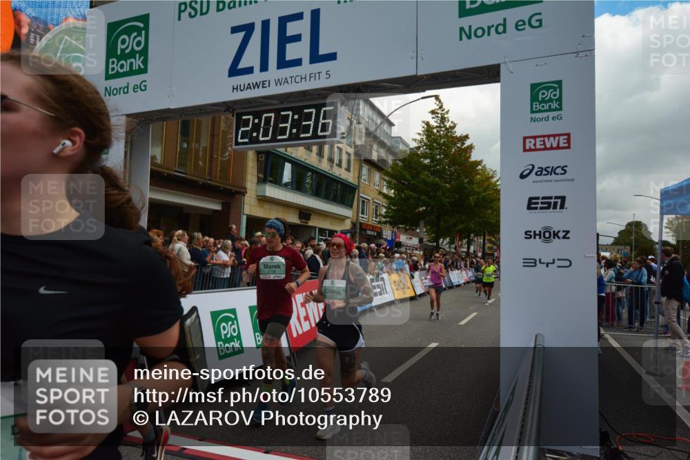20.09.2026 - PSD Bank Halbmarathon LAZAROV Photography http://msf.ph/oto/10553789 20.09.2026 12:03:35 Ziel 1658, 1978, 2049, 2254, 2390, 2578, 2756, 3053, 3246, 3320, 3461, 3879, 3931 meine-sportfotos.de