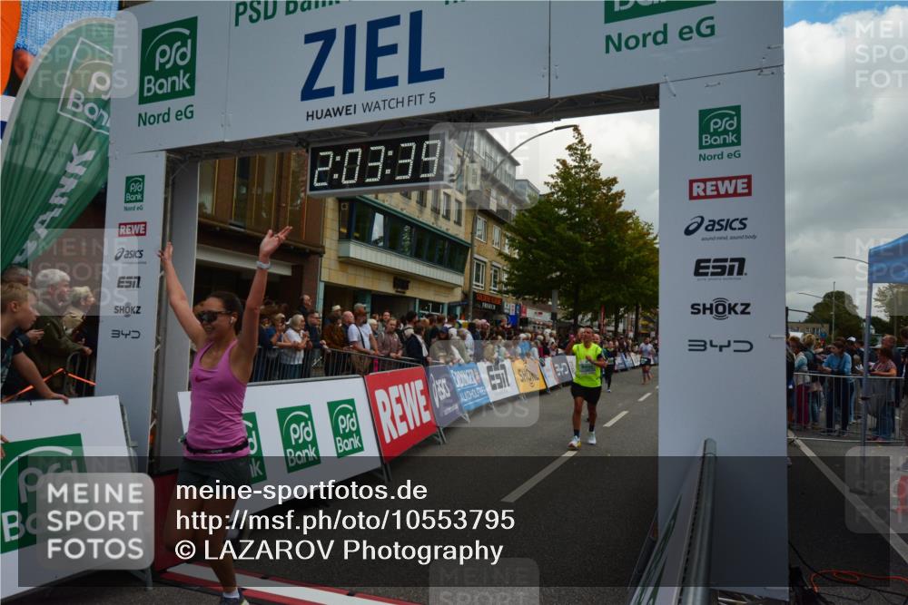 20.09.2026 - PSD Bank Halbmarathon LAZAROV Photography http://msf.ph/oto/10553795 20.09.2026 12:03:38 Ziel 1405, 1978, 2049, 2254, 2390, 2461, 2578, 2756, 3053, 3246, 3320, 3461, 3879, 3931, 4040, 4135 meine-sportfotos.de