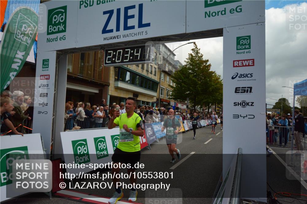 20.09.2026 - PSD Bank Halbmarathon LAZAROV Photography http://msf.ph/oto/10553801 20.09.2026 12:03:40 Ziel 1405, 1978, 2049, 2195, 2254, 2390, 2461, 2578, 2756, 3053, 3246, 3320, 3461, 3879, 3931, 4040, 4135 meine-sportfotos.de