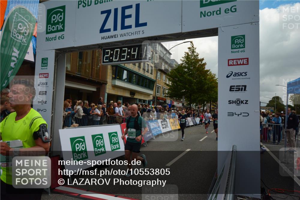 20.09.2026 - PSD Bank Halbmarathon LAZAROV Photography http://msf.ph/oto/10553805 20.09.2026 12:03:41 Ziel 1405, 1978, 2049, 2195, 2390, 2461, 2578, 2756, 3246, 3320, 3461, 3879, 3931, 4040, 4135 meine-sportfotos.de